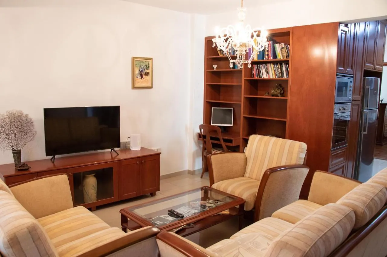 Διαμέρισμα Luxury Apartment, Near Pinikoudes Beach Λάρνακα