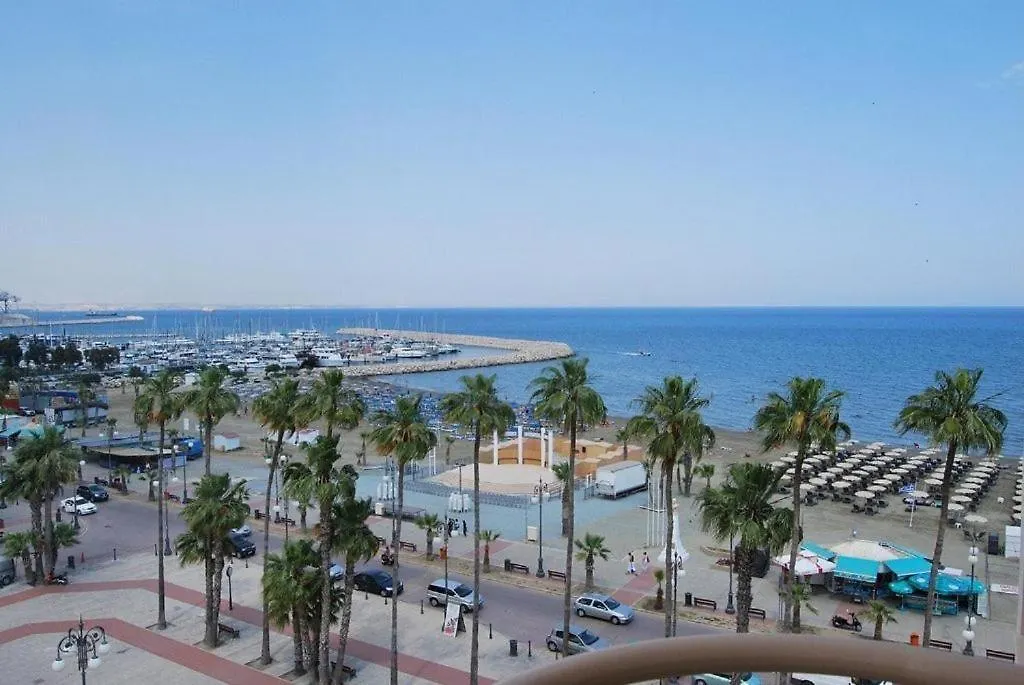 Luxury Apartment, Near Pinikoudes Beach Λάρνακα Διαμέρισμα